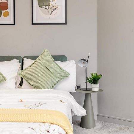 Shyroyale Apartment London Ngoại thất bức ảnh