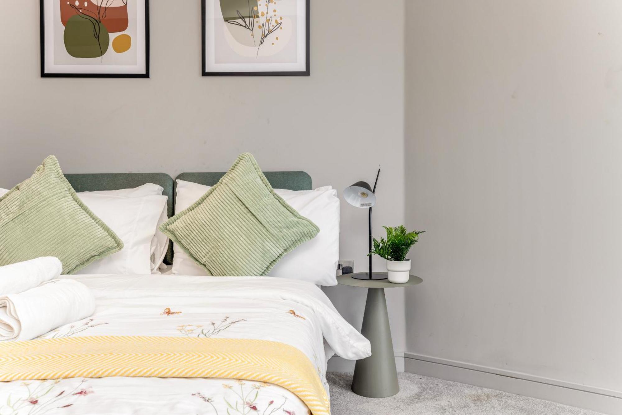 Shyroyale Apartment London Ngoại thất bức ảnh