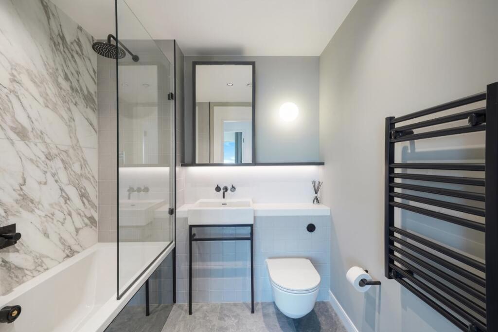 Shyroyale Apartment London Ngoại thất bức ảnh